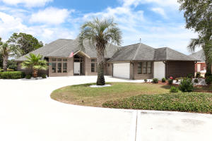 Navarre golf course home for sale, Navarre home for sale